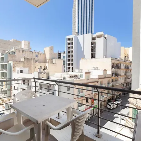 Spacious Pv Close To Clubs & Schools With Wifi By 360 Estates *