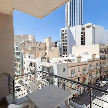 Spacious Pv Close To Clubs & Schools With Wifi By 360 Estates * Saint Julian's